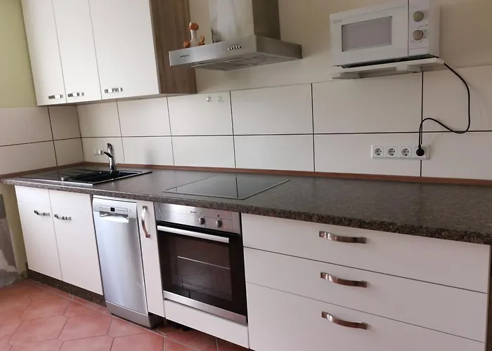 Amselweg * Brandenburg (Brandenburg an der Havel)